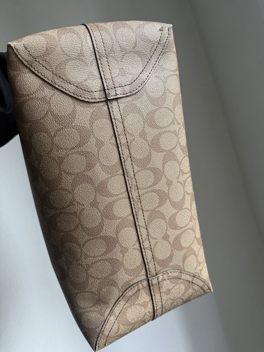 Продам сумку coach