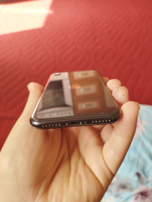 Iphone 2020 Ese sotiladi 160$