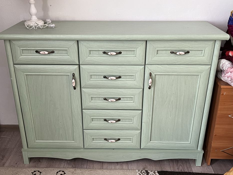 шкаф-комод.