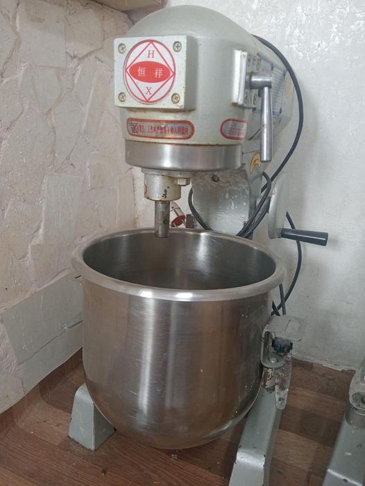 Продам миксер профессиональный