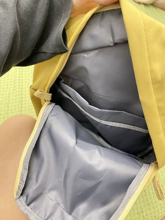 Рюкзак бежевый.