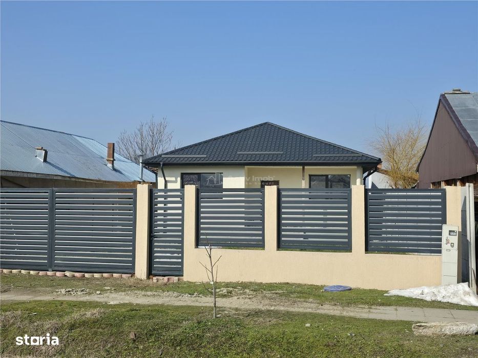 Casa noua la gri - Gostinari - 3 camere - 110mp - 700mp teren -