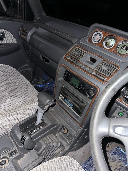 De vanzare Pajero 2.8