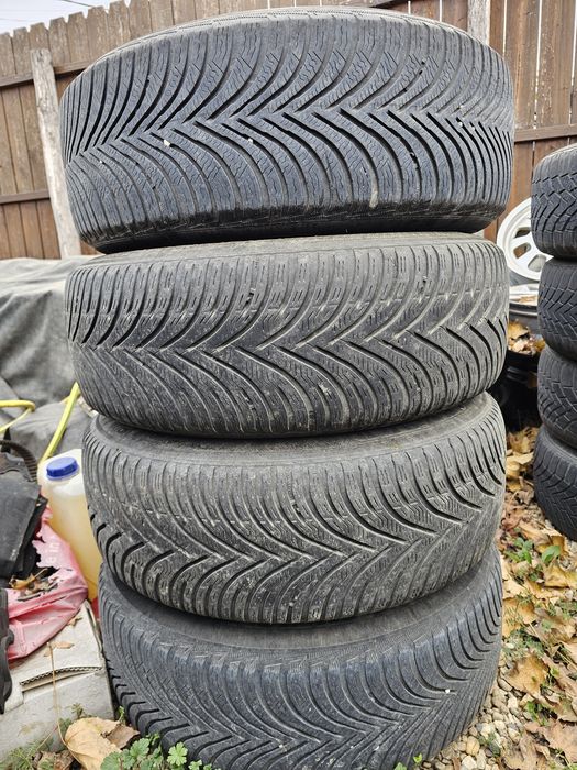 Jante Aliaj R16 Nissan Dacia Renault 5×115 Cauciucuri iarna 215 65 R16
