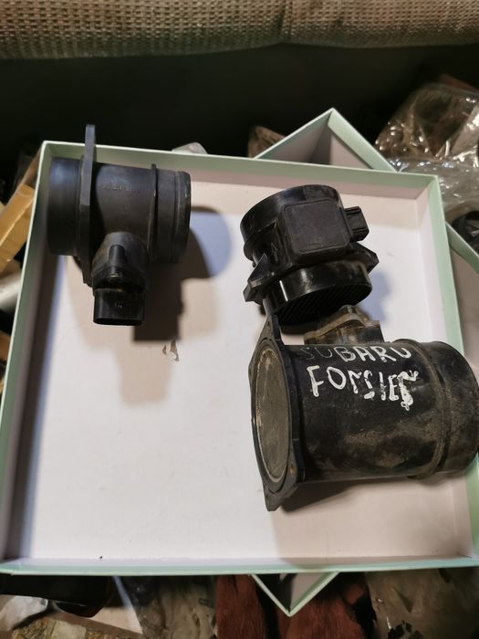 Запчастей на машине машину