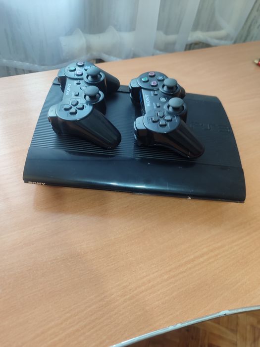 PlayStation 3 ps3
https://rkipedia.org
PlayStation 3