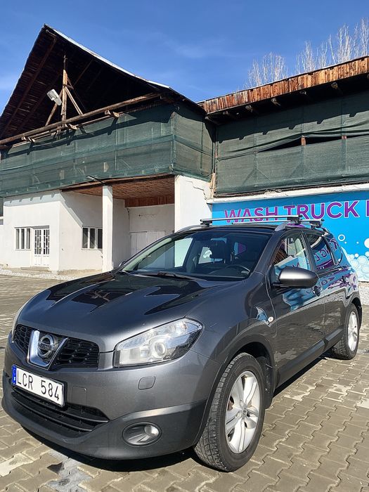 Nissan Qashqai+2 4x4panoramic/automat 2.0D