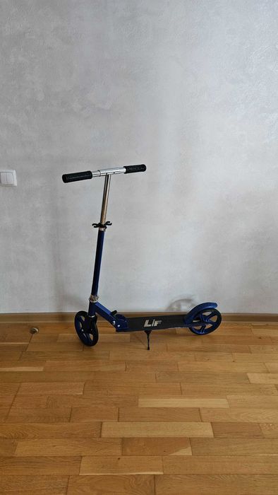 Самокат складной стальной детский подростковый 6-12 лет. До 60 кг.