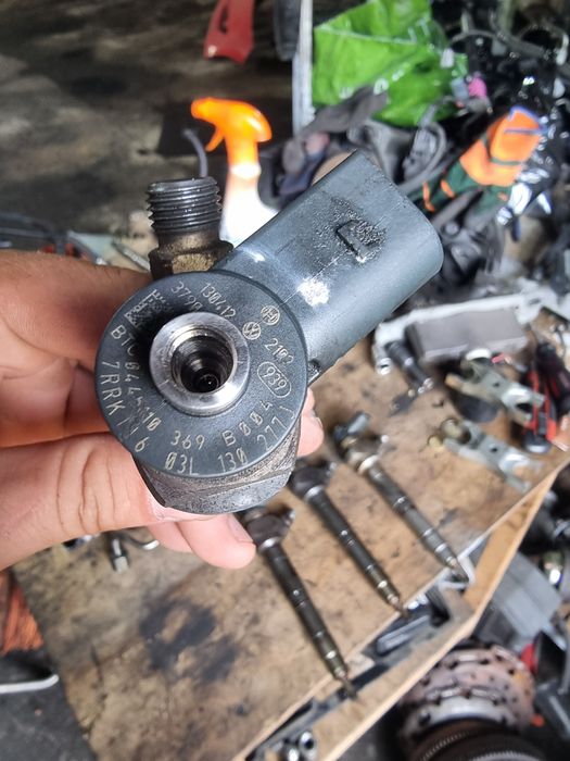 Injectoare VW 2.0 CFFA,CFFB
