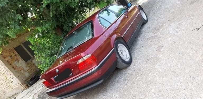 Бмв е38 735i на части