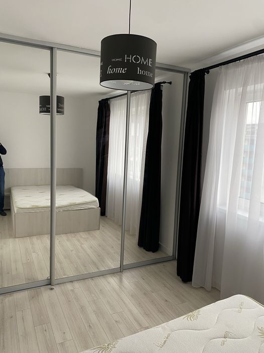 Apartament cu doua dormitoare de inchiriat  langa metro