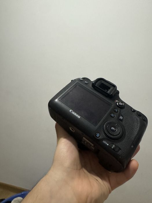 Vand canon 6d, shutter schimbat