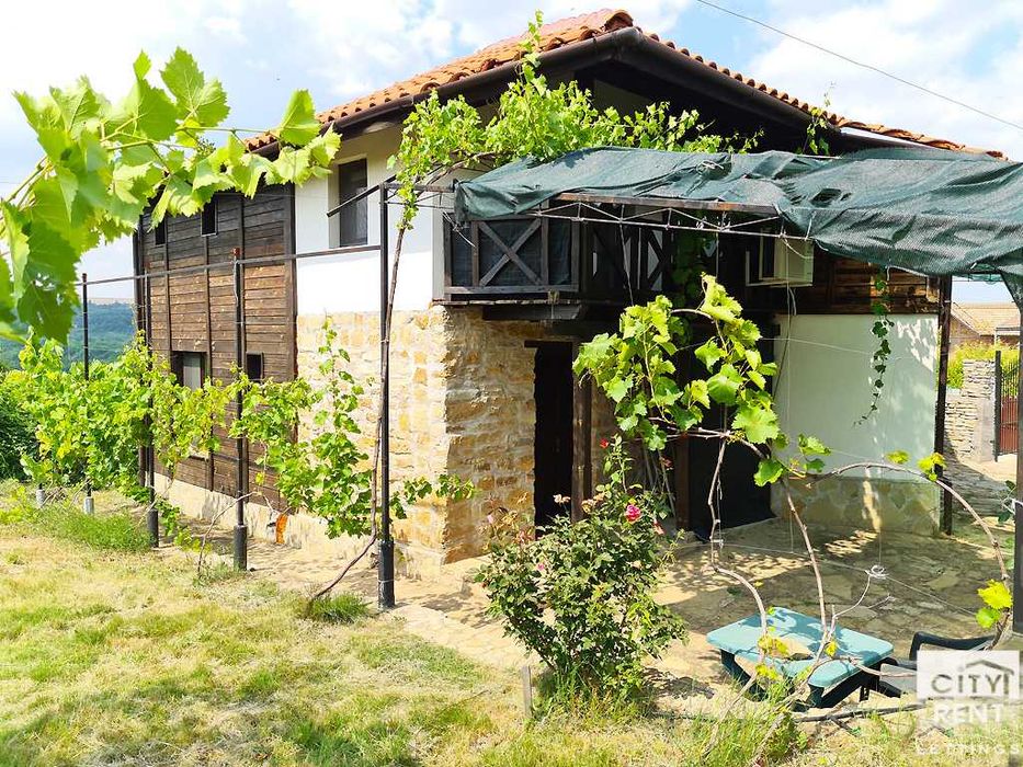 Дава се под наем Къща в с. Пушево, Област Велико Търново - 172 кв.м за 700 € - Снимка #3