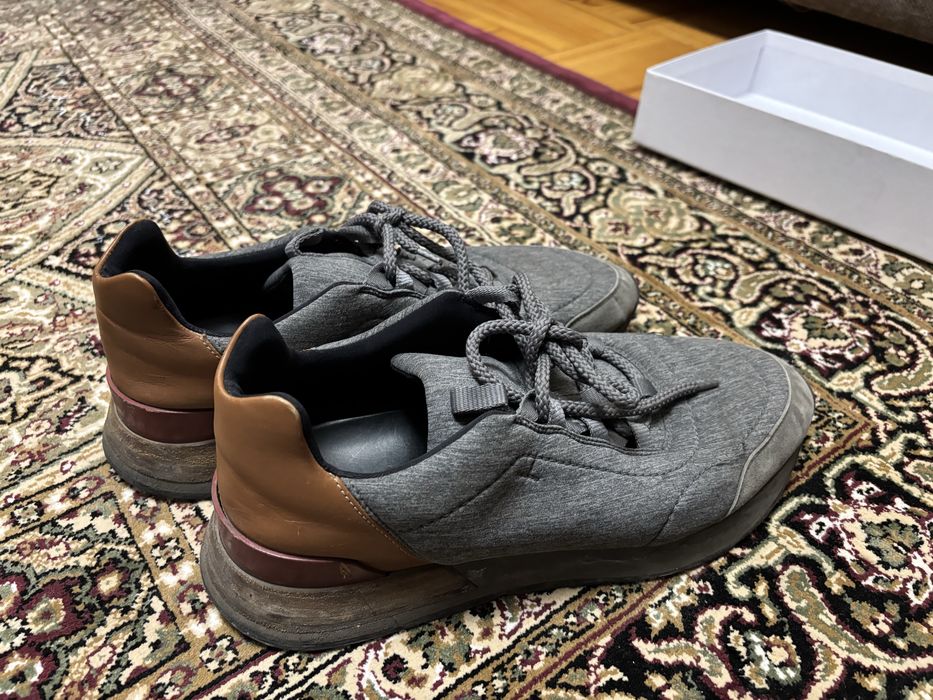 Кроссовки от Hermes