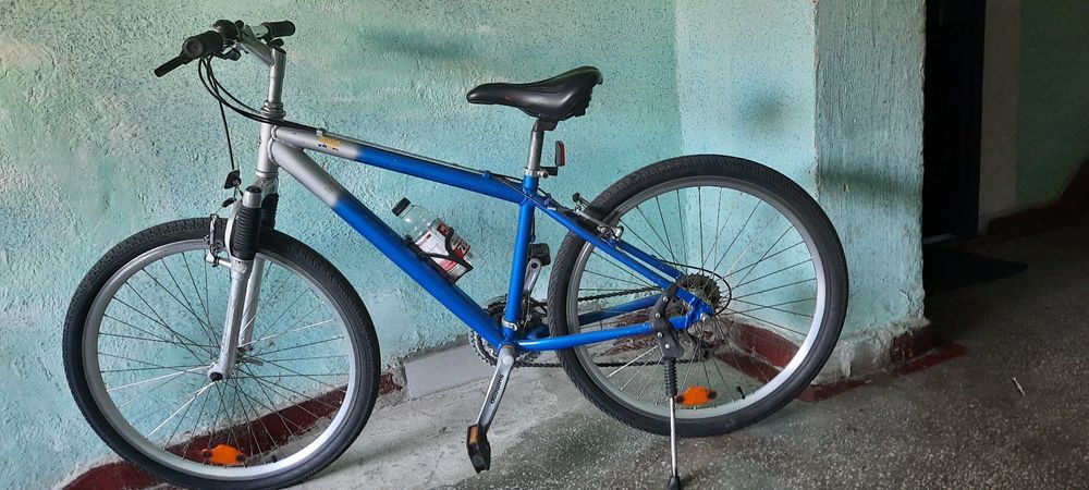 Bicicletă cu roți  26