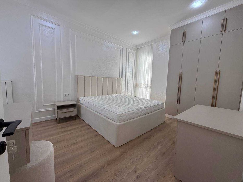 Аренда просторной 3х-комнатной у метро Космонавтов