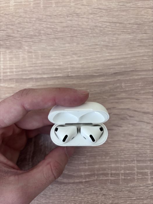 Airpods 4 generation