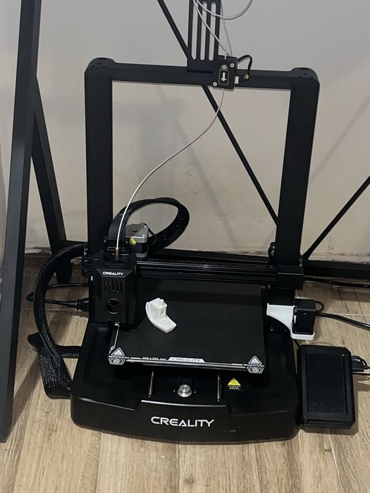 Imprimanta 3d ender 3 v3 ke