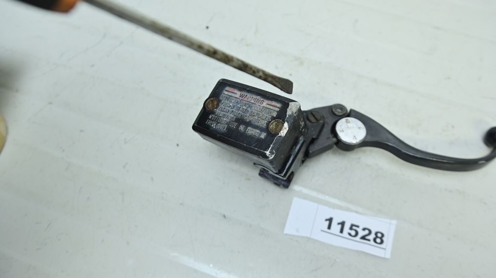 Pompa Frana Fata Cu Maneta Kawasaki Z750 2004 - 2006