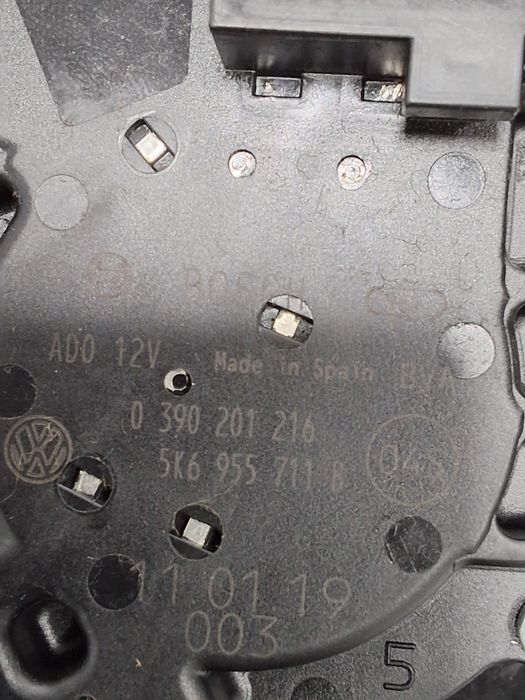 motoras stergator haion volkswagen golf 6 plus (2009-2014) 1.4 benzina