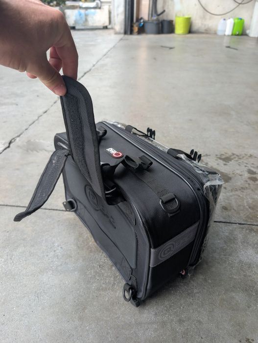 Set 2 genți moto Qbag. Bagaj motocicletă