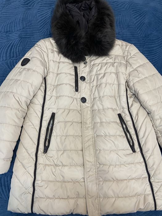 Продам пуховик женский размер 50-52