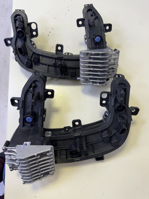 12E941055E, 12E941056E Лед дневни светлини за VW up E -Up Комплект!