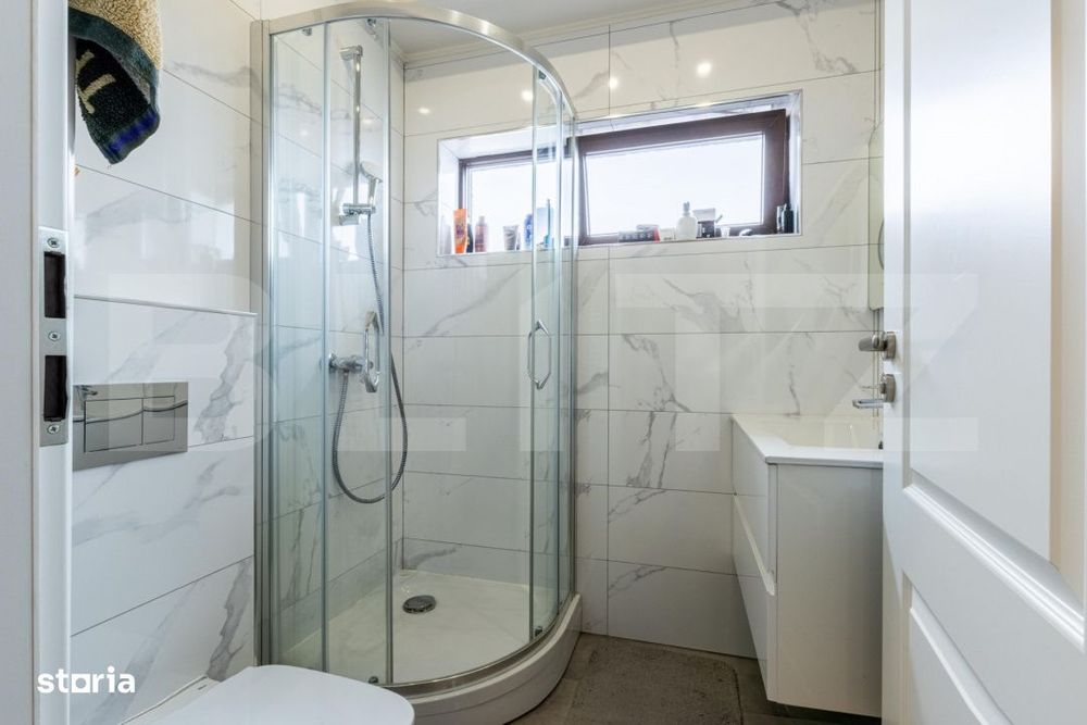 Apartament de vanzare, 3 camere, 102 mp, 2 balcoane - RIVUS