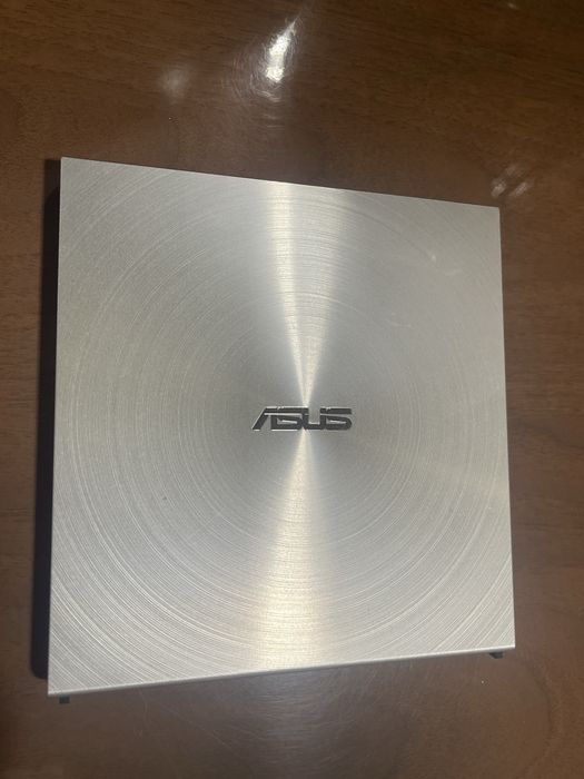 внешний DVD/CD привод ASUS UltraDrive SDRW-08U5S-U
