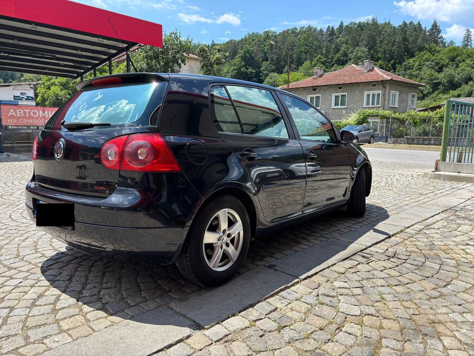 Продавам VW GolF 5 - 1.9TDI