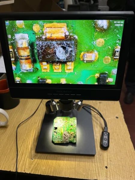 Цифровой Микроскоп 10 дюмовым