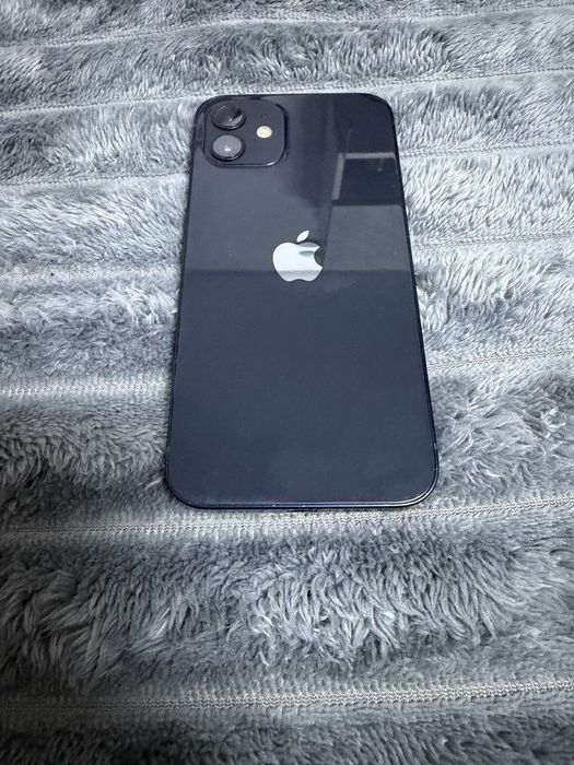Iphone 12 de vanzare