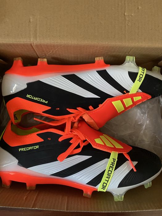 Adidas Predator Бутсы, Перчатки Nike