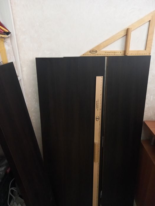 Продаются навесные полки