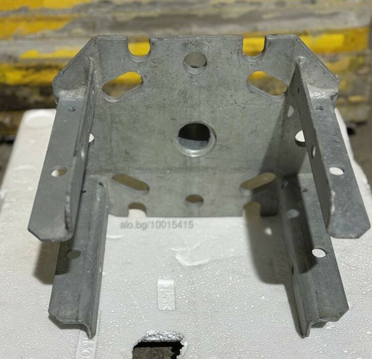 Вилица и Тринога - Дока