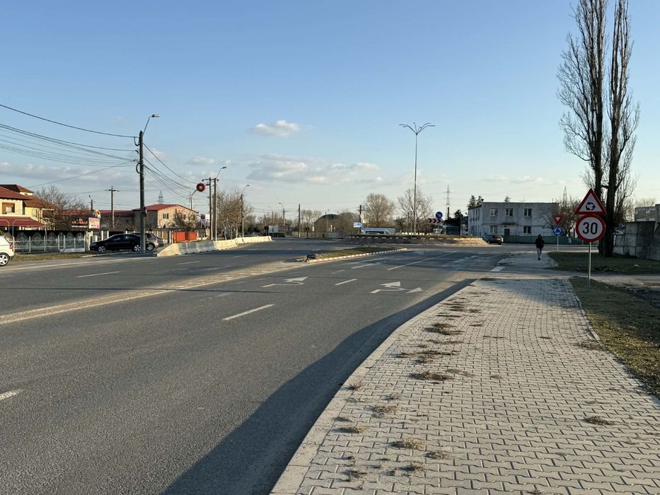 Vand teren intravilan tecuci 6600 mp