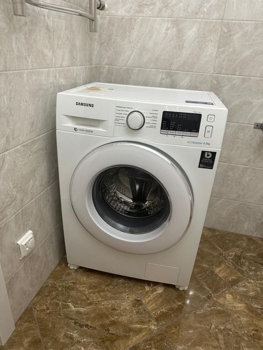 Продам стиральную машинку
