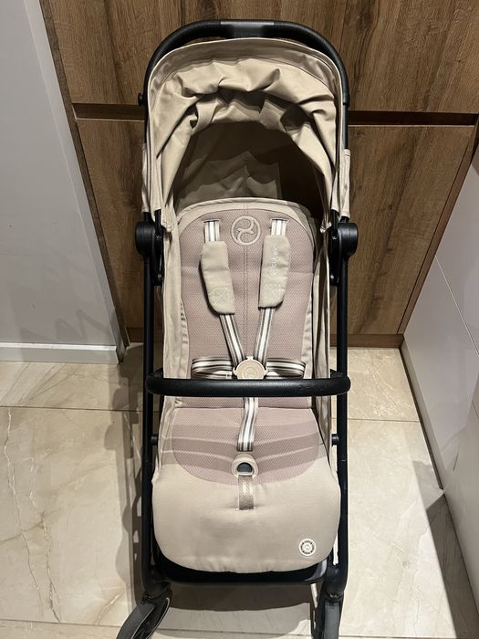 Количка Cybex Beezy