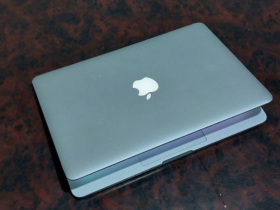 MacBook Pro A1502