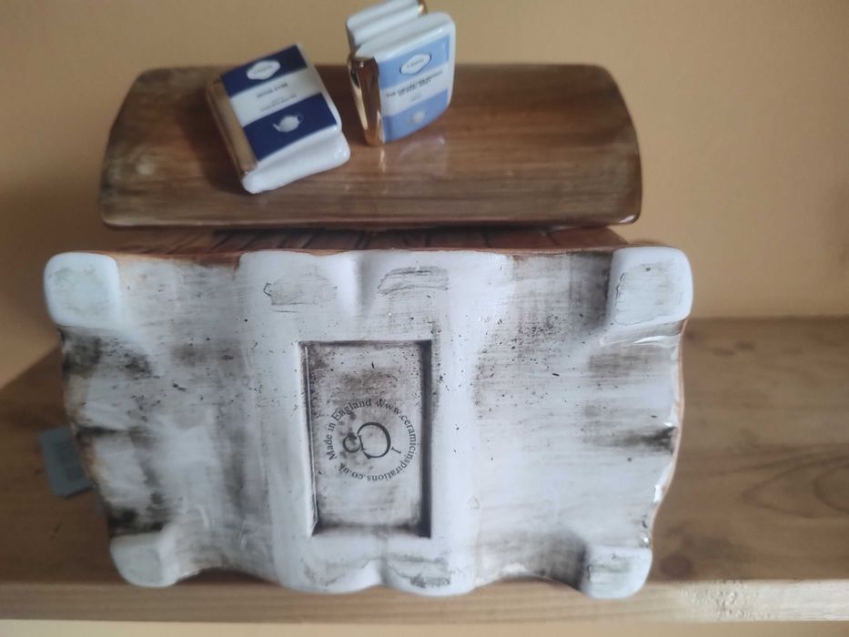 Красив ръчно изработен чайник Welsh dresser