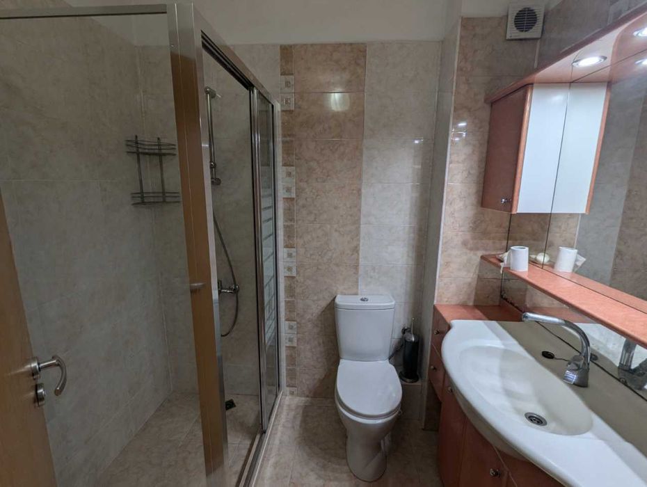 Дава се под наем Тристаен апартамент в София, Изток - 98 кв.м за 867 € - Снимка #5