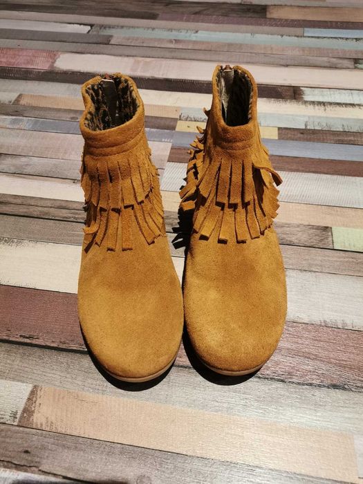 Ghete femei, maro, piele intoarsa, marime 35