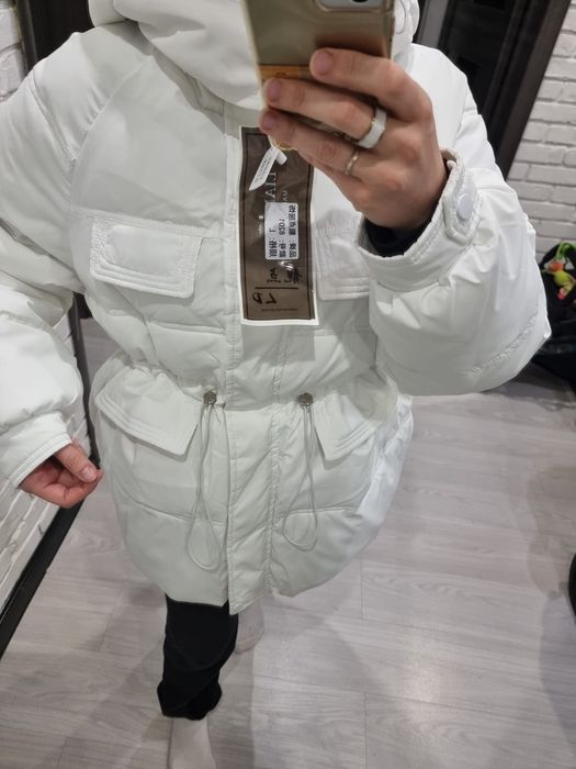 Продам куртку новая