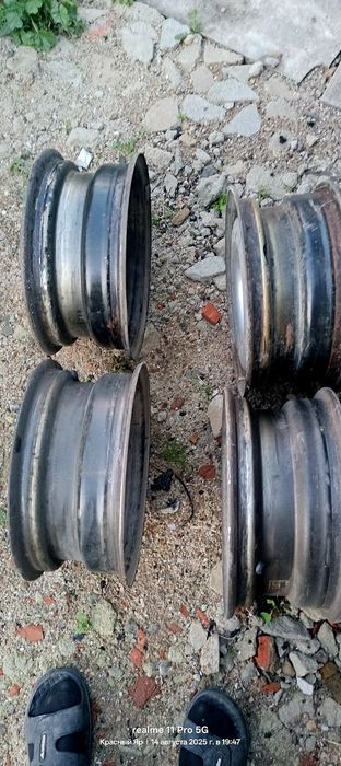 Продам диски VW Golf 2 r13