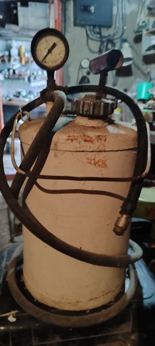 Продам бетономешалку