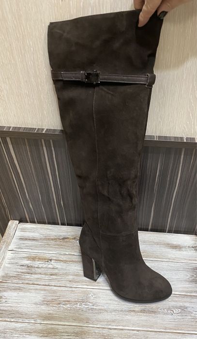 Продаю зимние сапожки