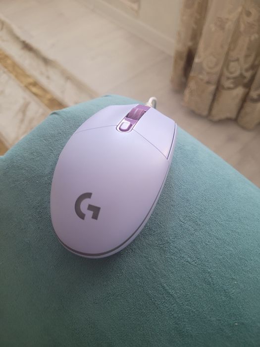 Игровая мышка Logitech 102