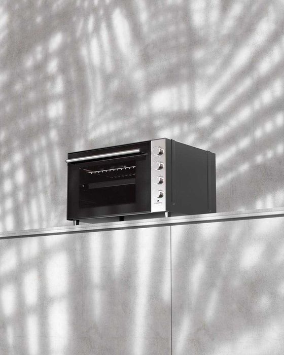 Мини печь LORETTO - 70Л -  LUX-7001-IN