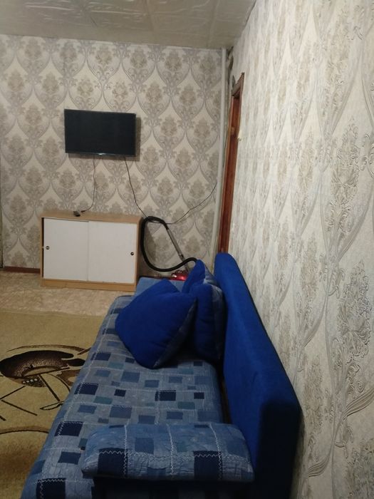Сдам 2 ком квартиру на длительный срок