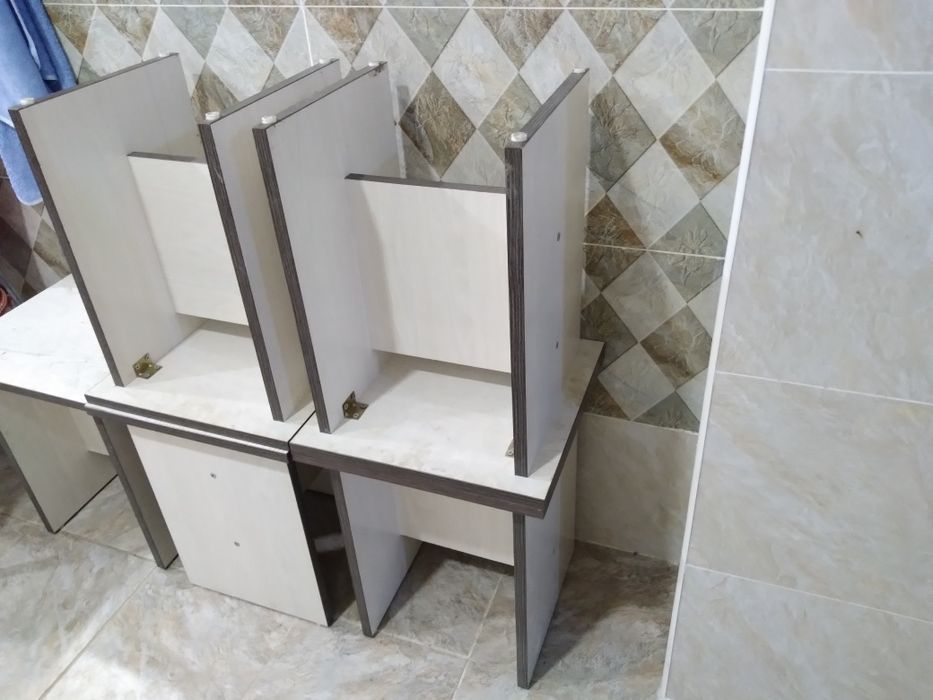 Декоративные столы